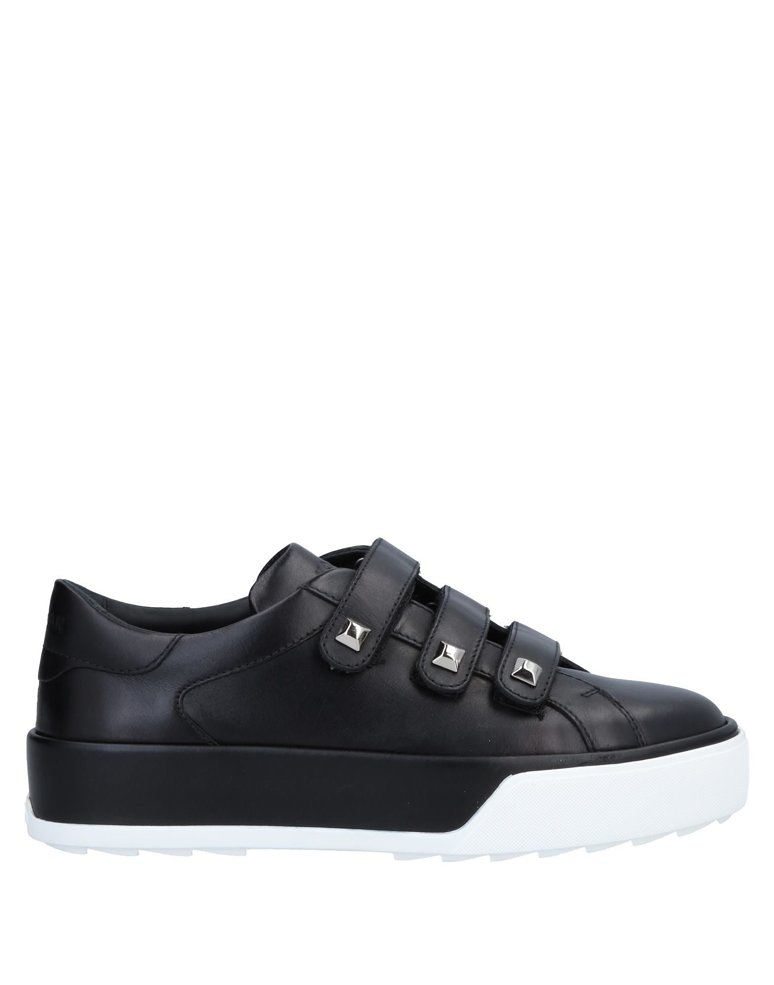 HOGAN Sneakers