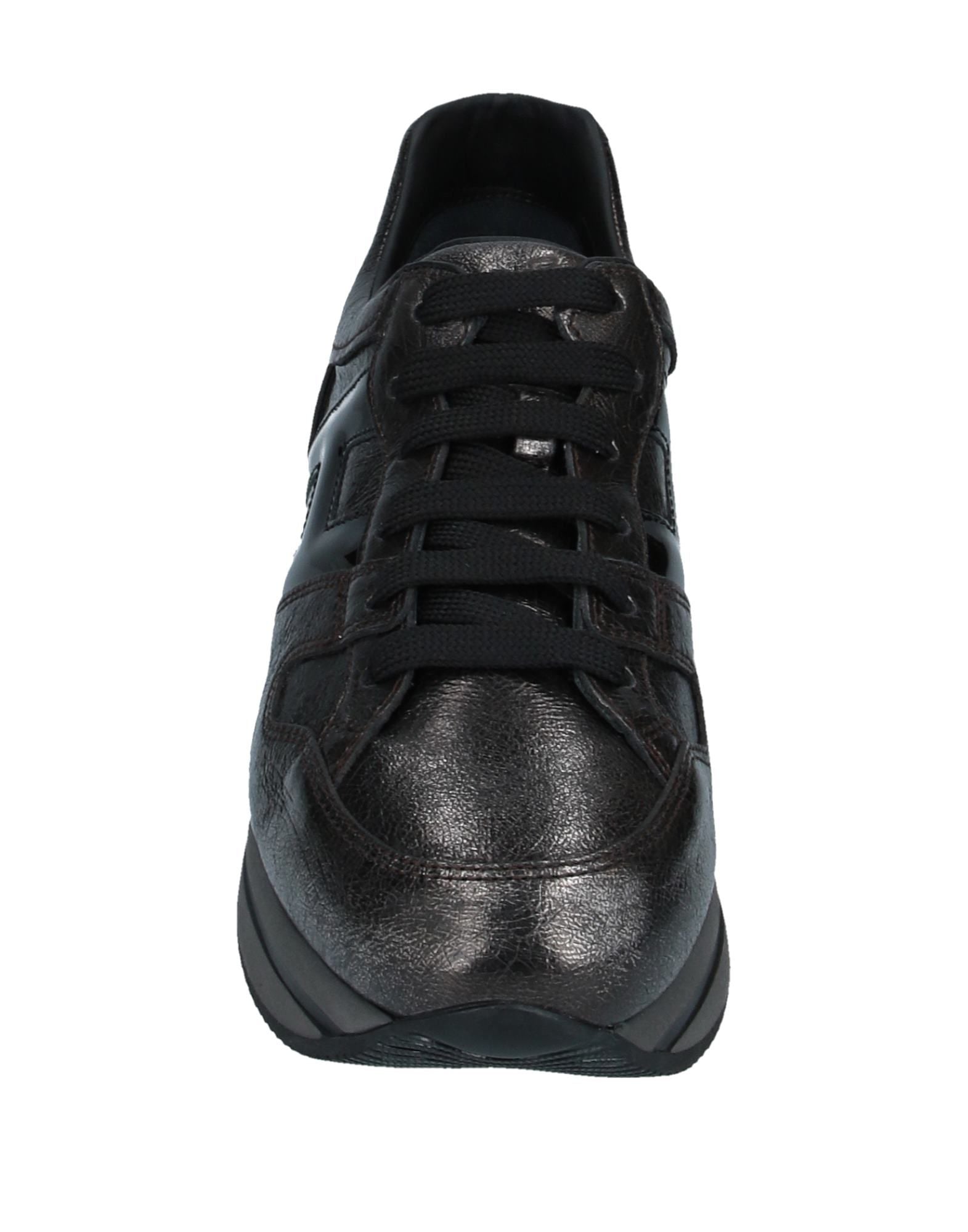 HOGAN Sneakers