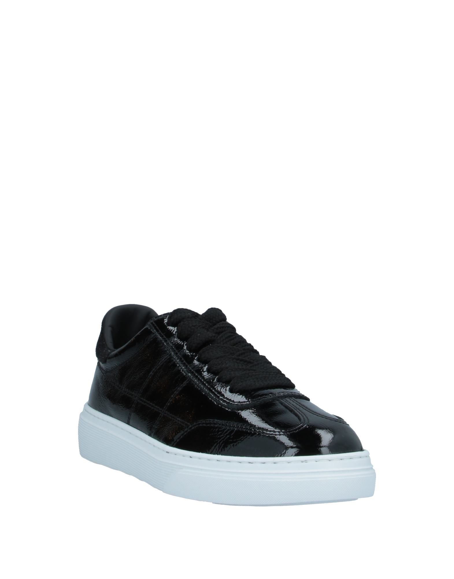 HOGAN Sneakers