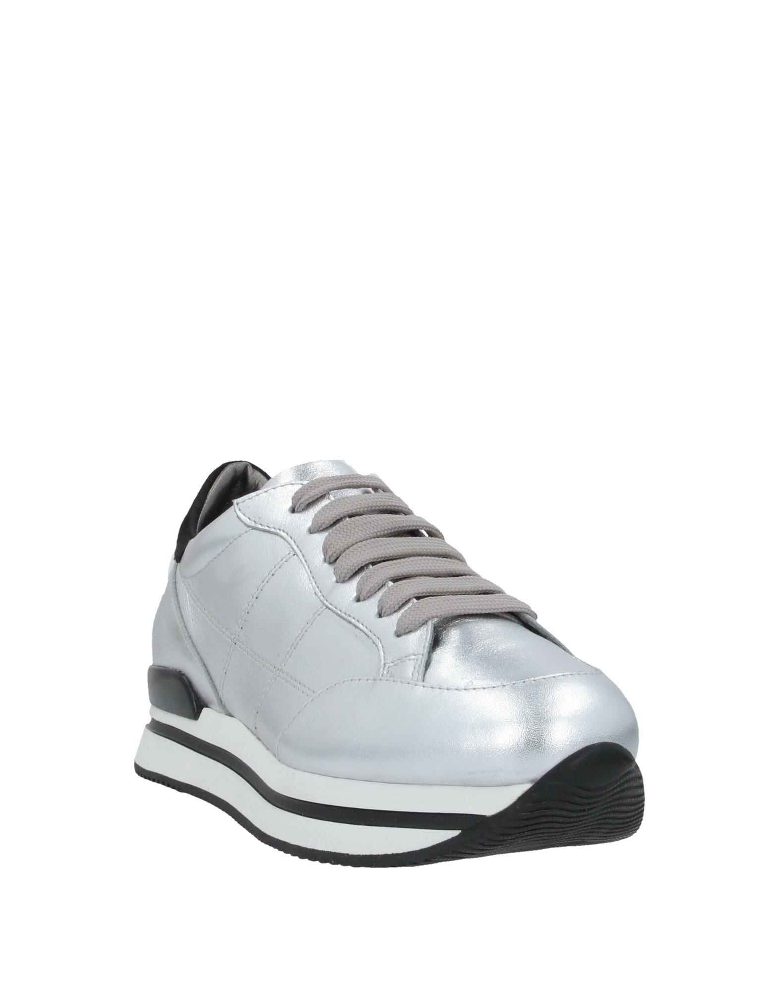 HOGAN Sneakers
