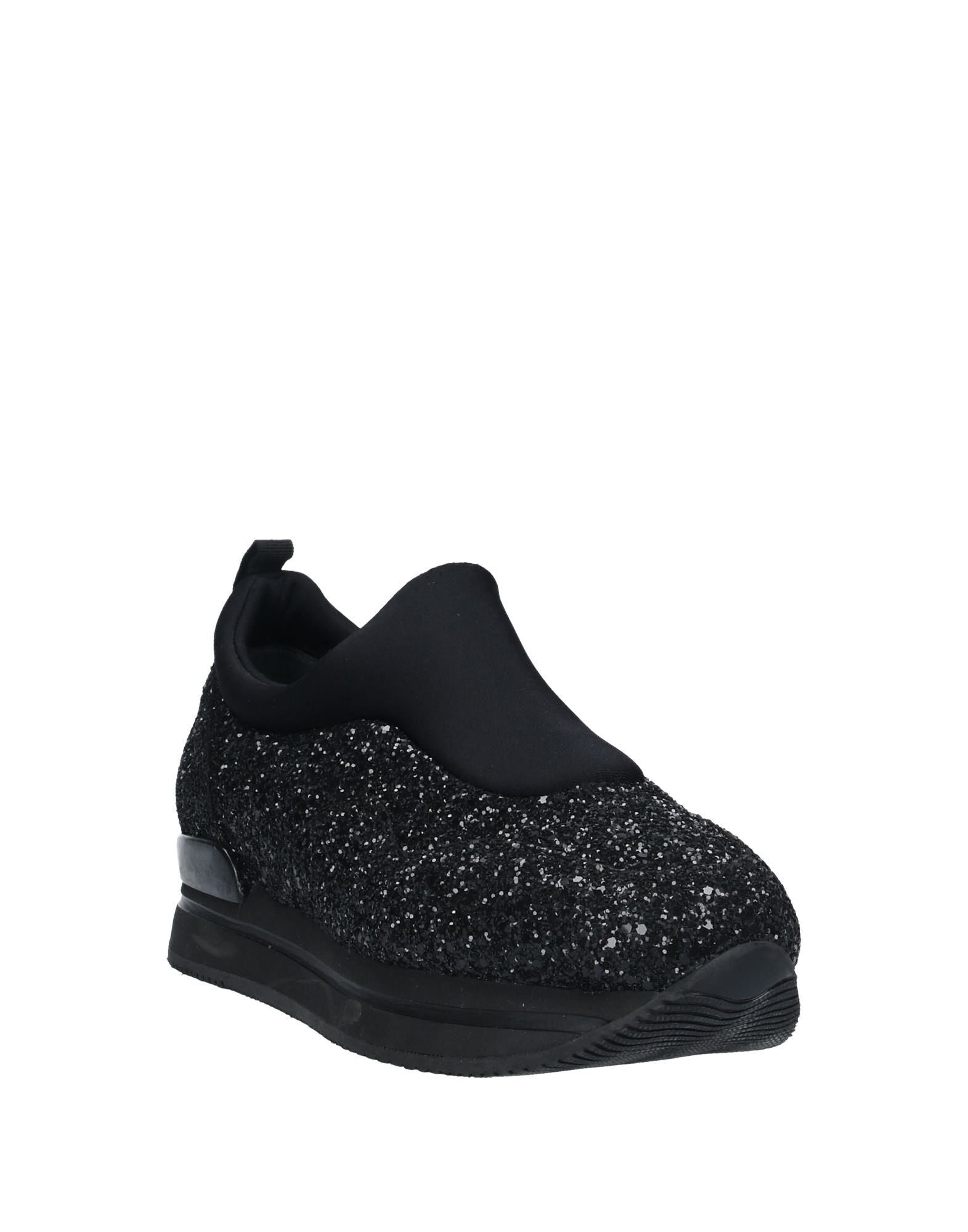 HOGAN Sneakers