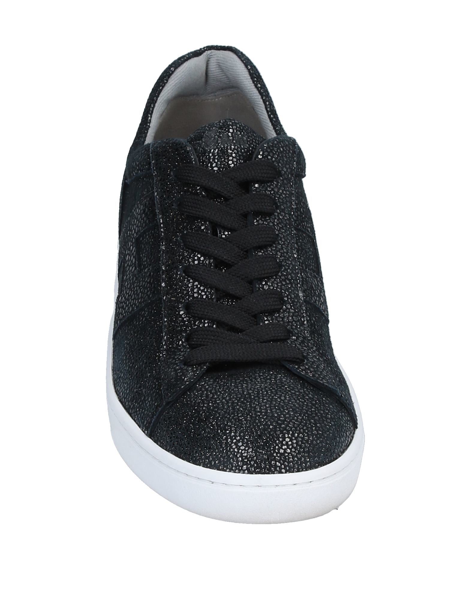HOGAN Sneakers