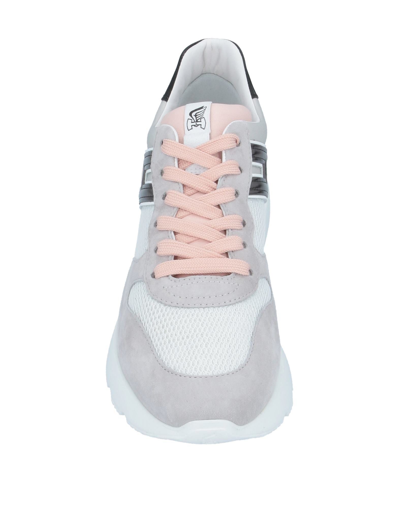 HOGAN Sneakers