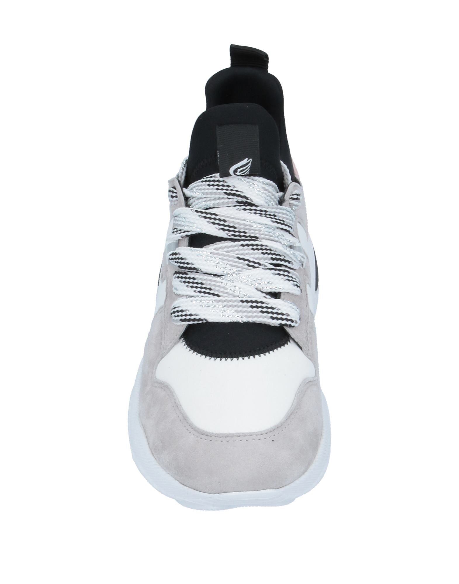 HOGAN Sneakers
