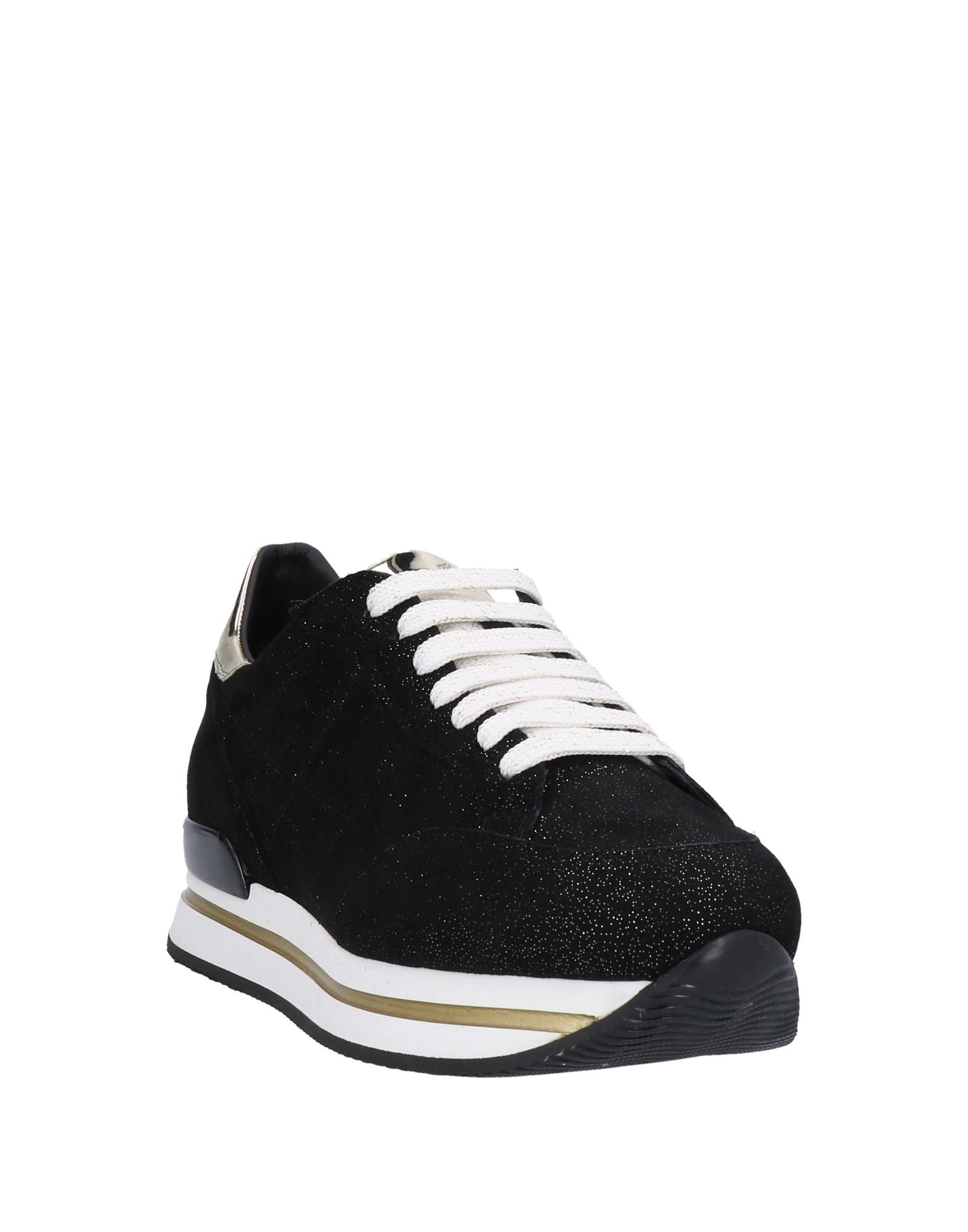 HOGAN Sneakers