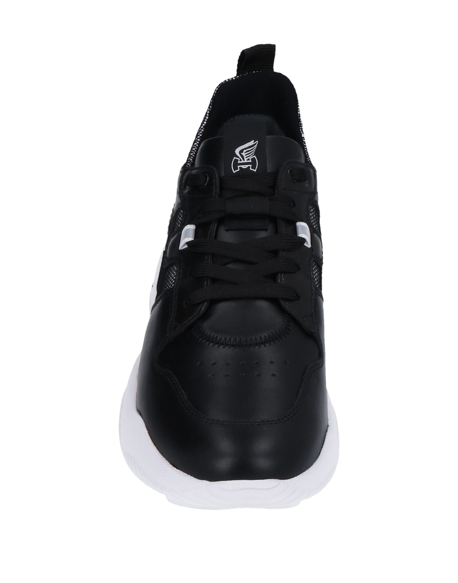 HOGAN Sneakers