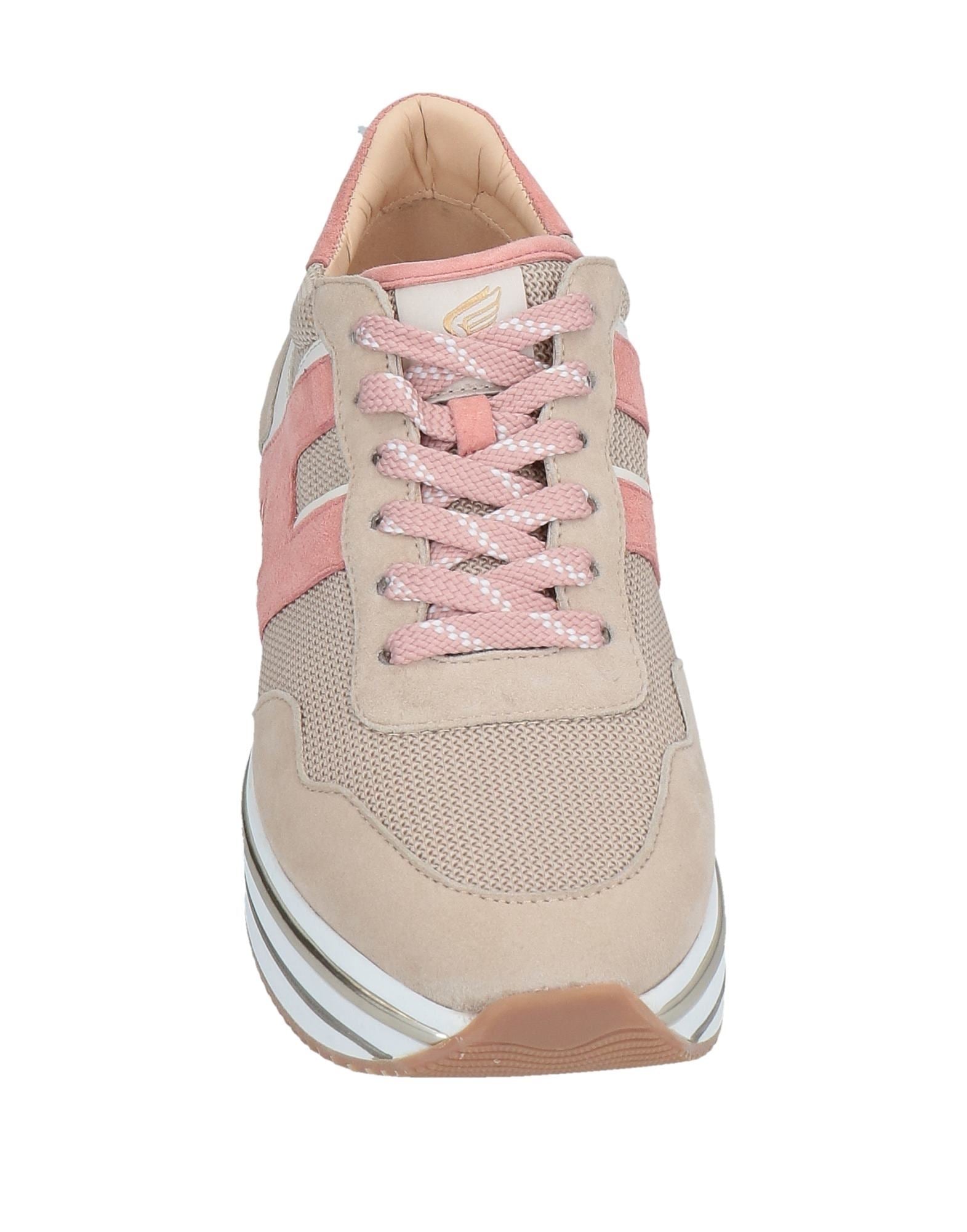 HOGAN Sneakers