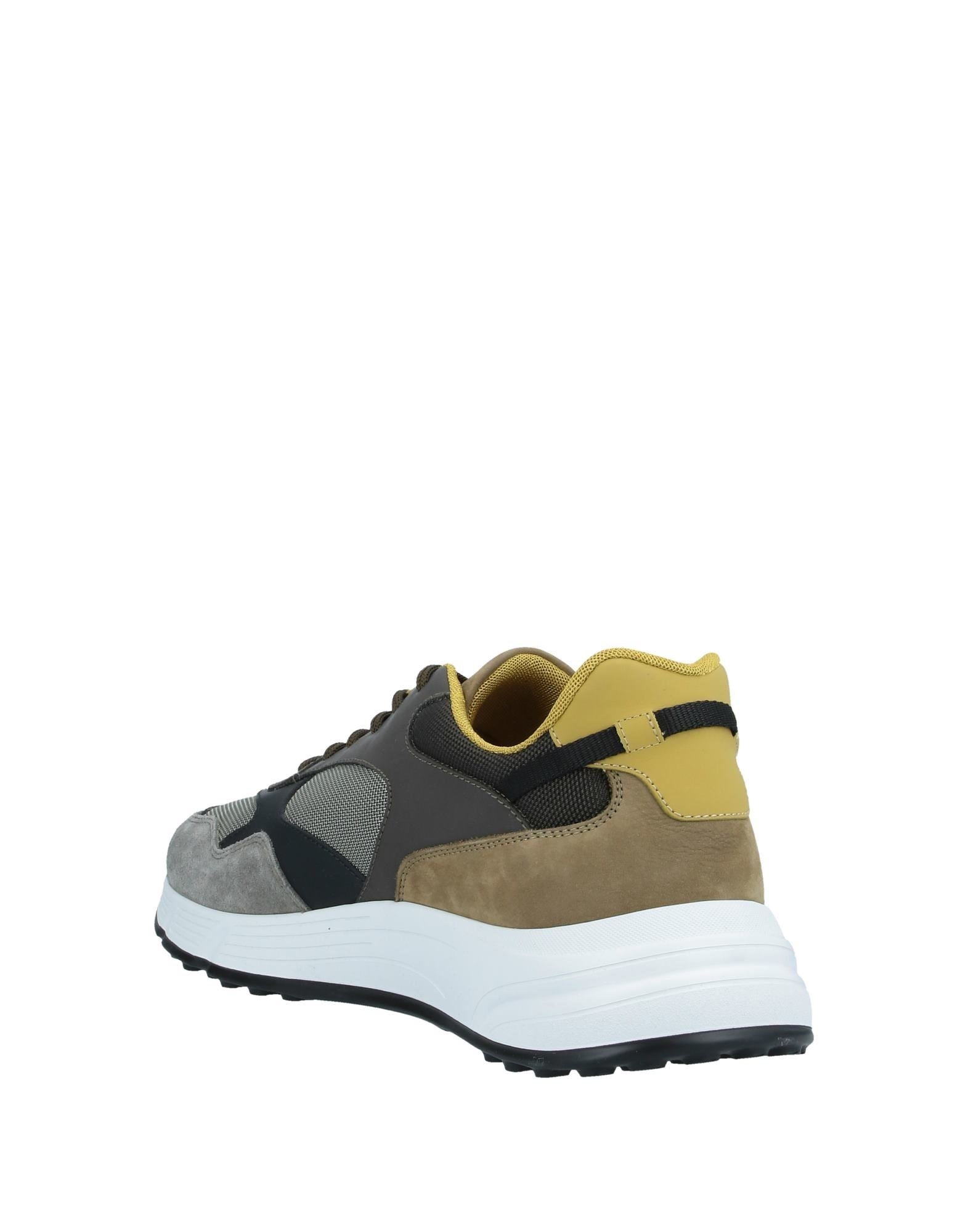 HOGAN Sneakers