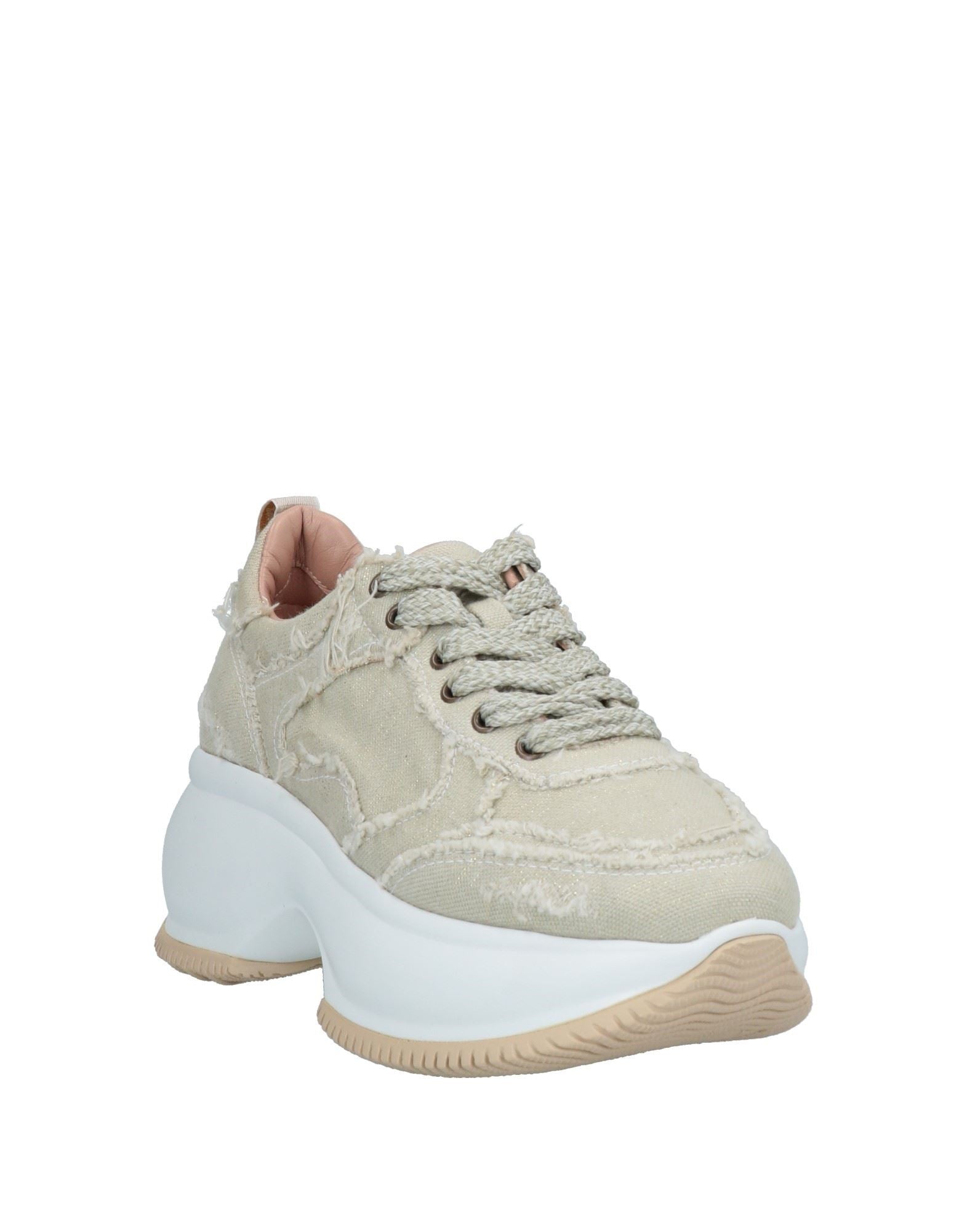 HOGAN Sneakers