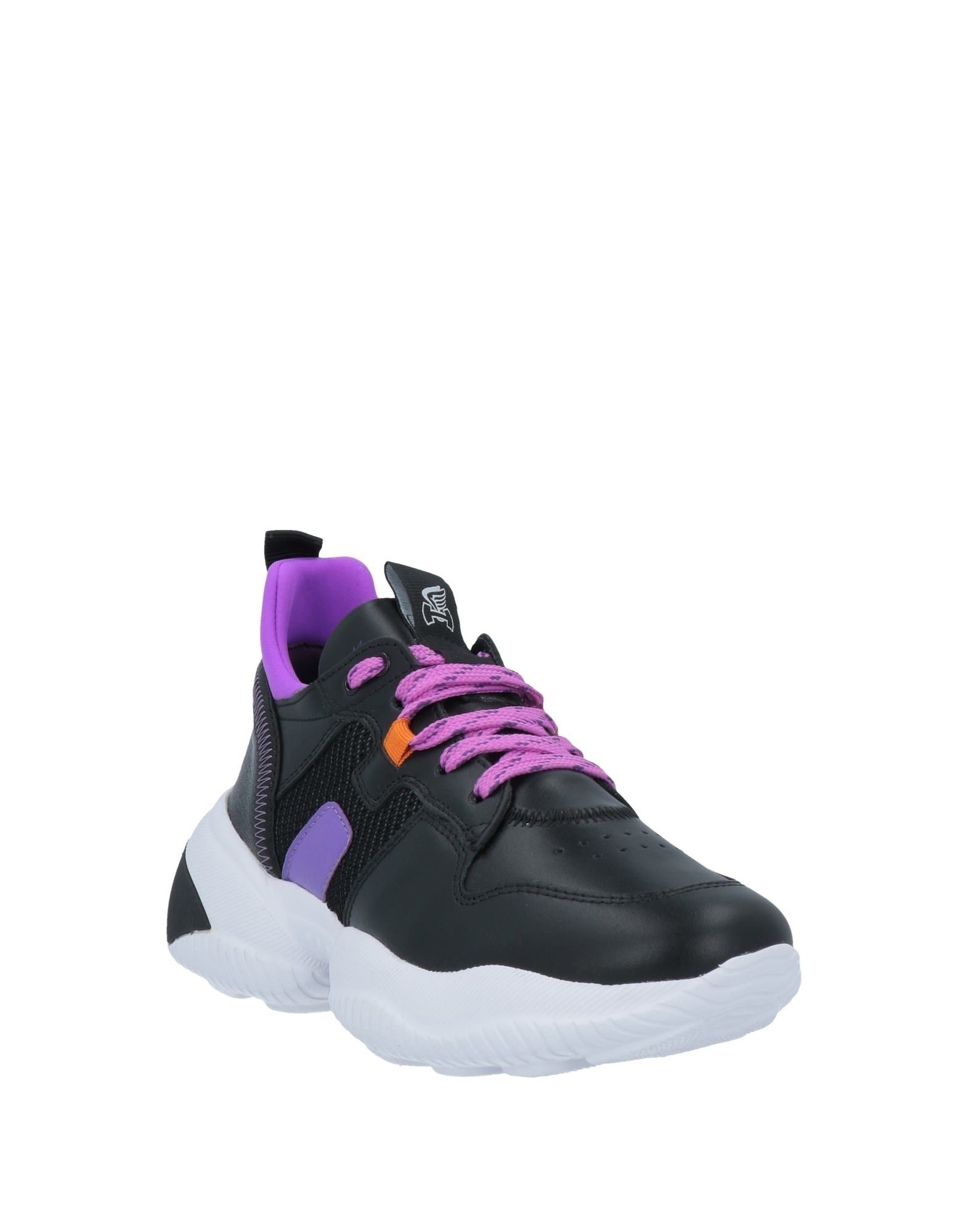 HOGAN Sneakers