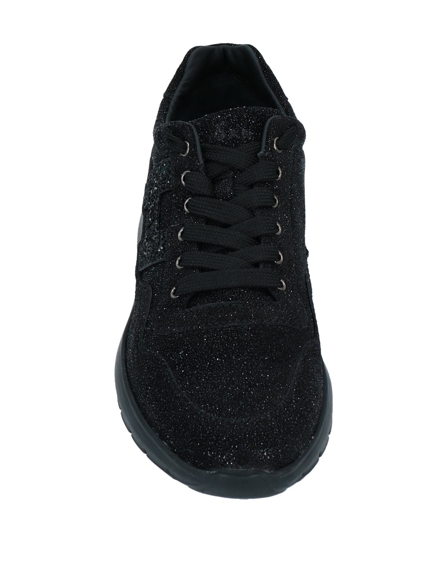 HOGAN Sneakers