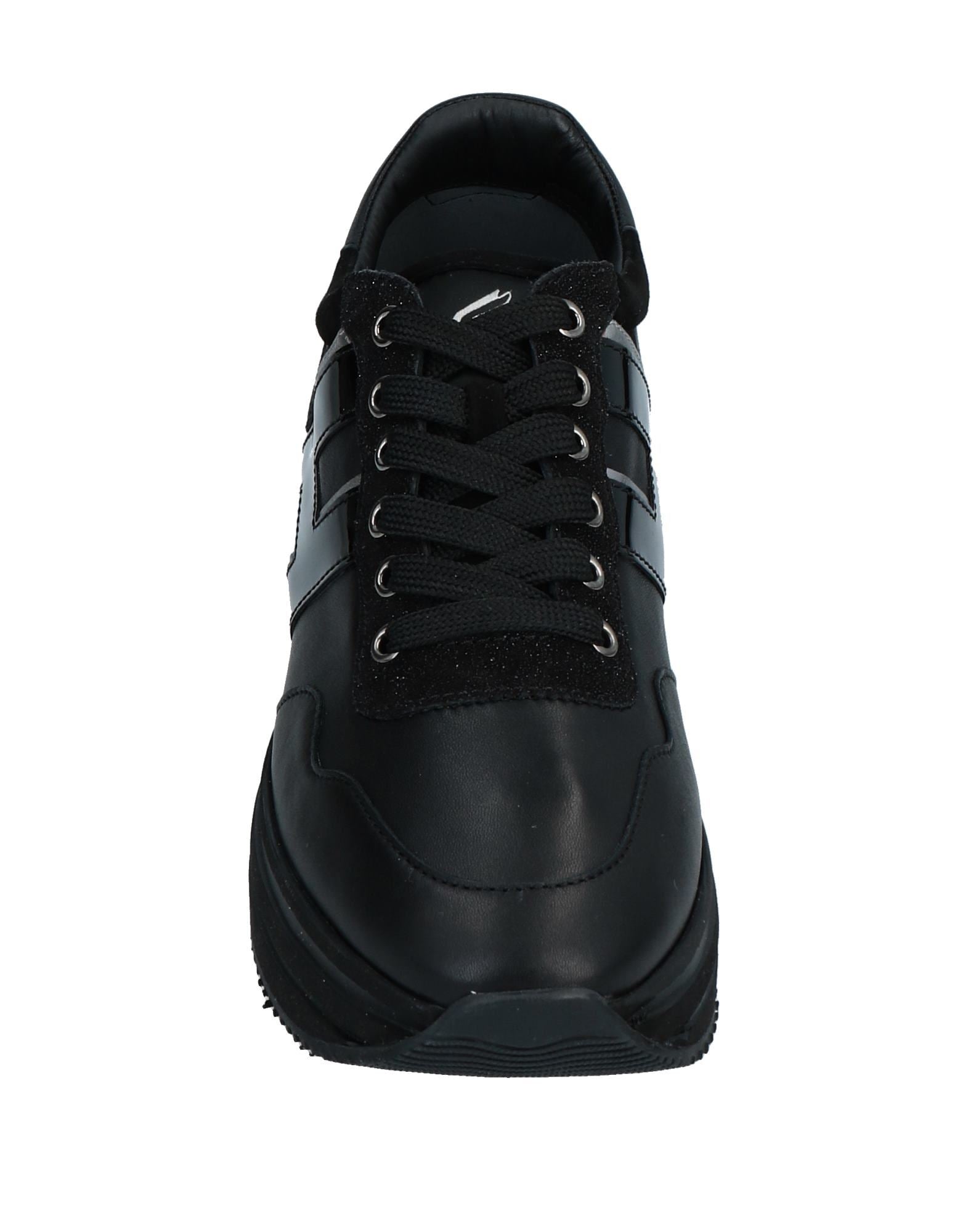 HOGAN Sneakers