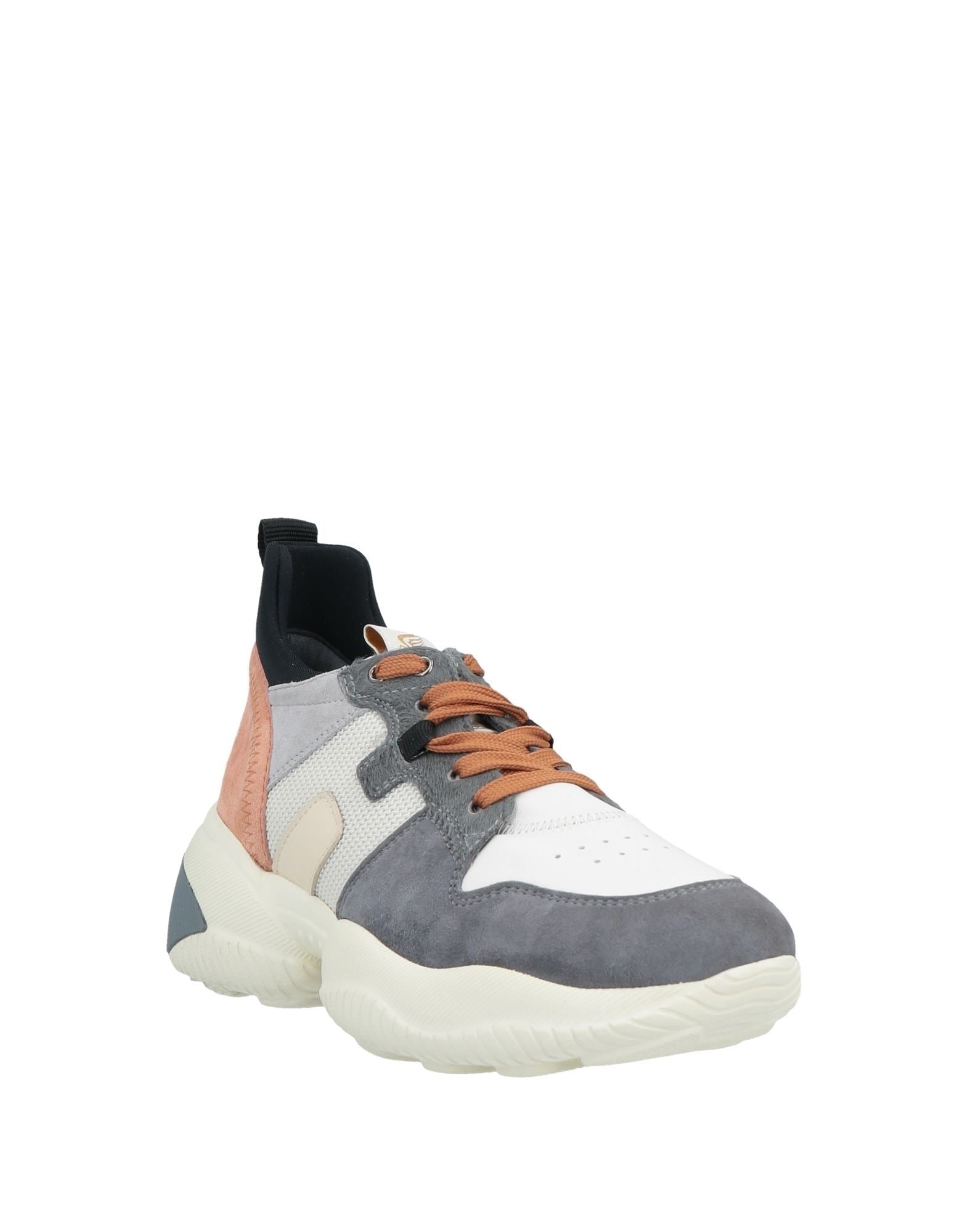 HOGAN Sneakers