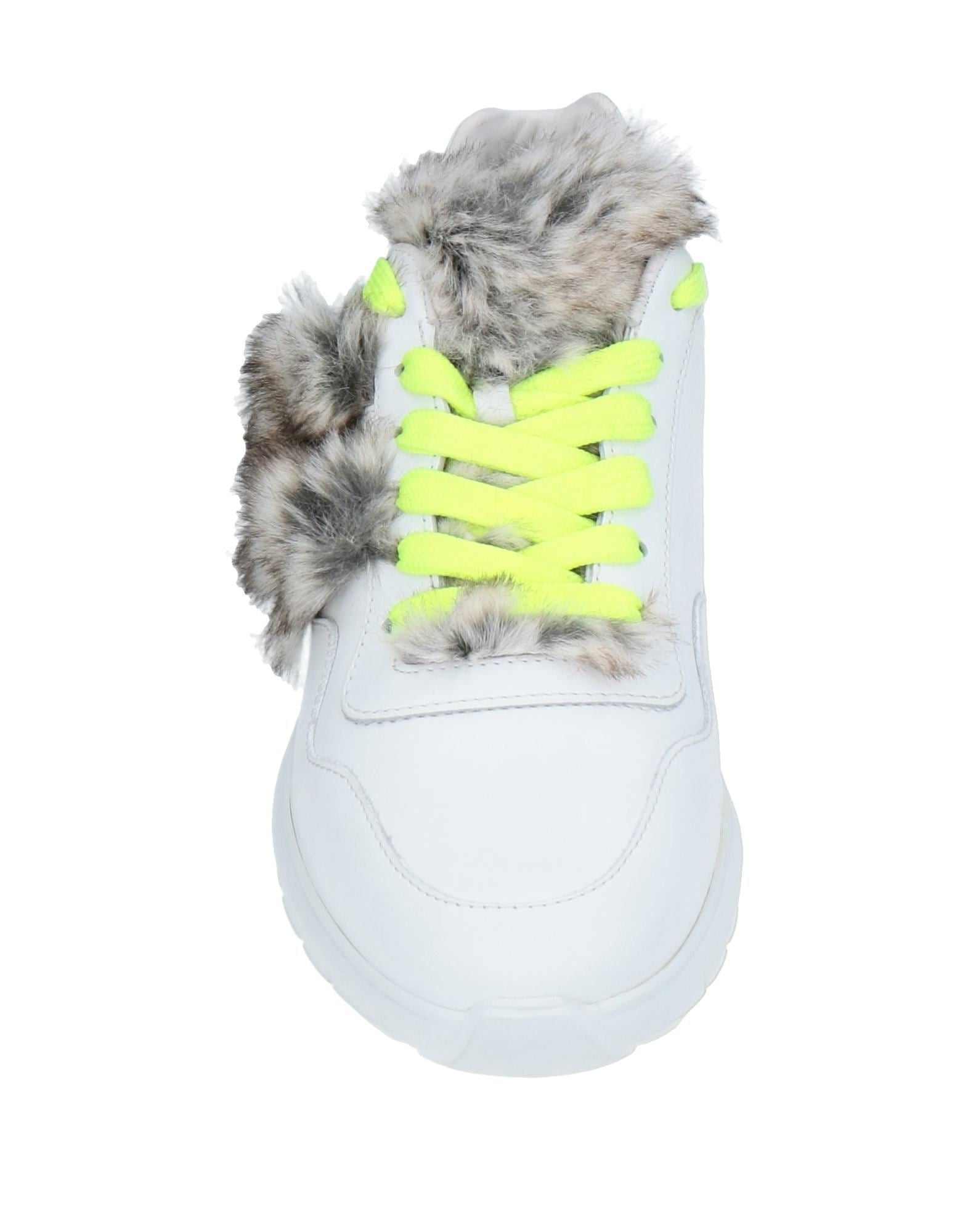 HOGAN Sneakers