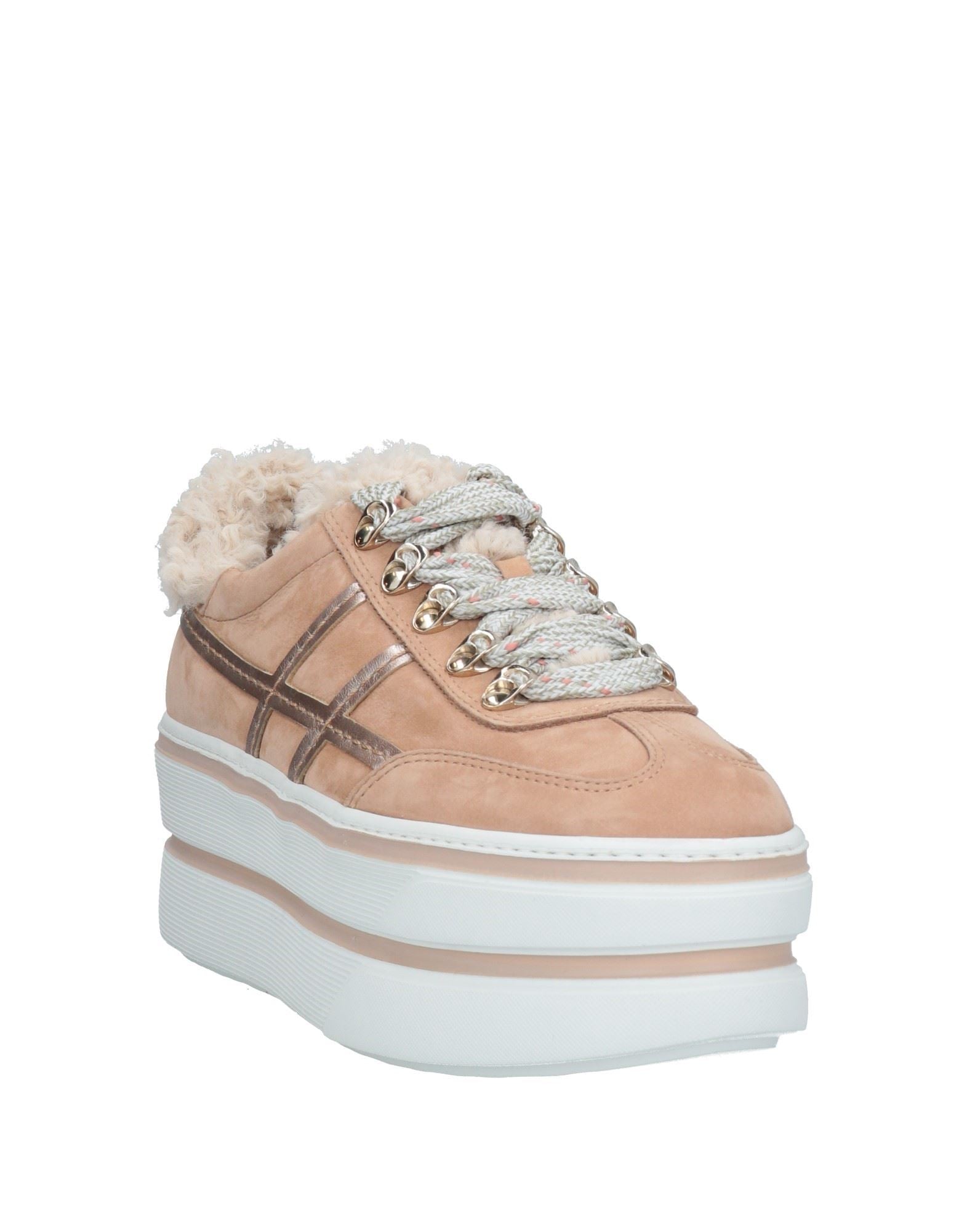 HOGAN Sneakers