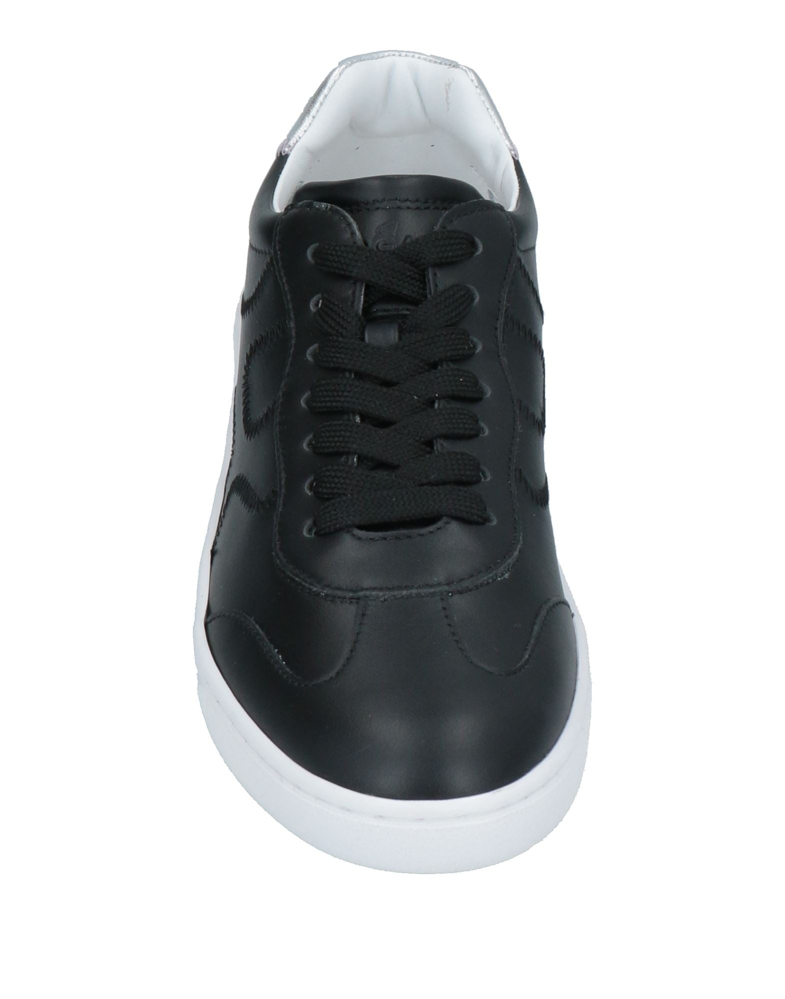 HOGAN Sneakers