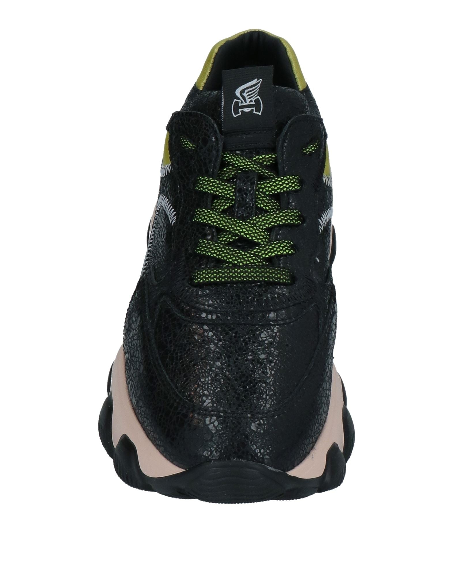 HOGAN Sneakers