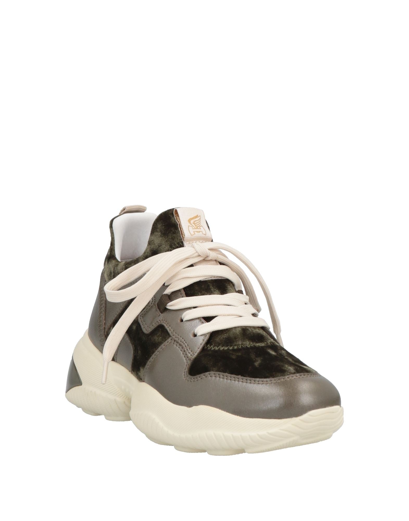 HOGAN Sneakers