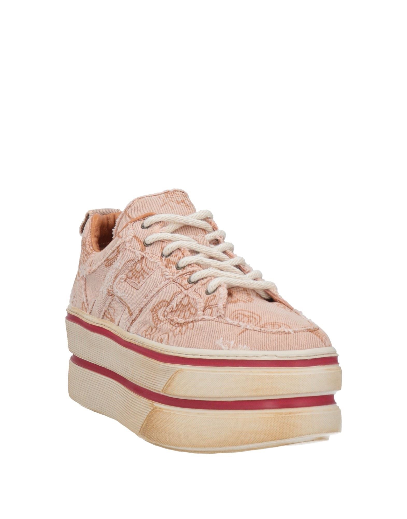 HOGAN Sneakers