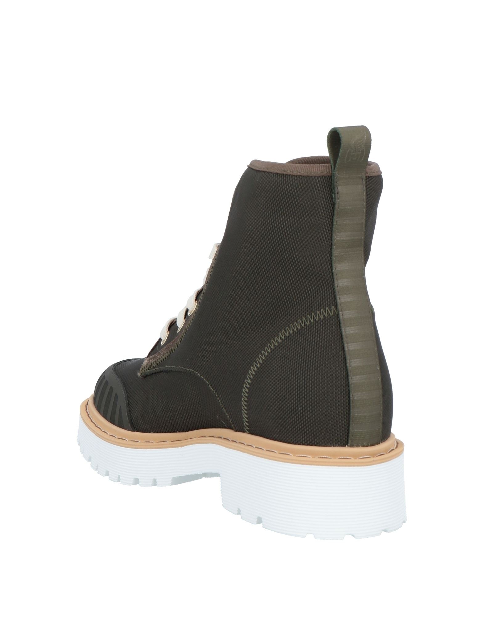 HOGAN Sneakers