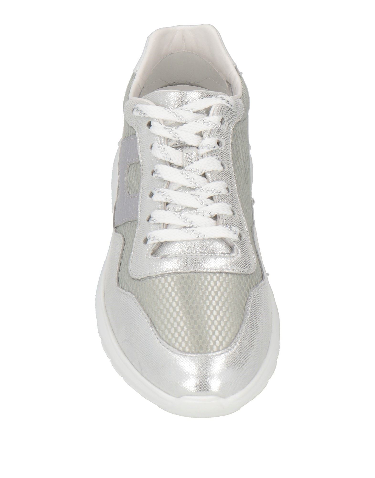 HOGAN Sneakers