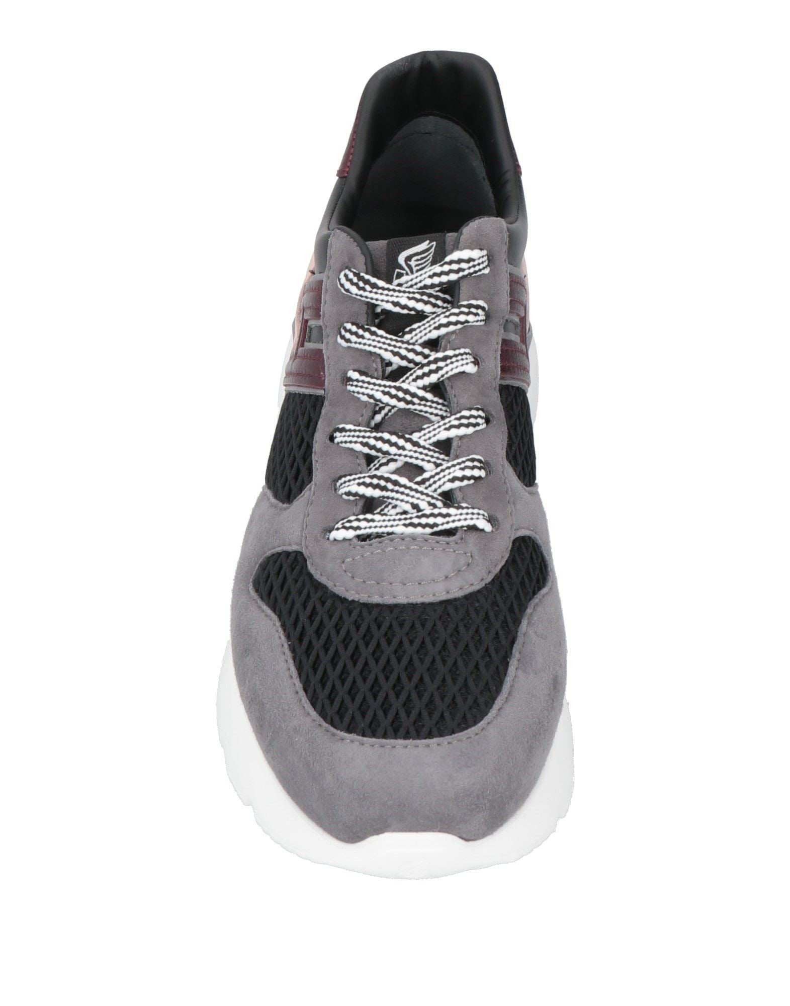HOGAN Sneakers