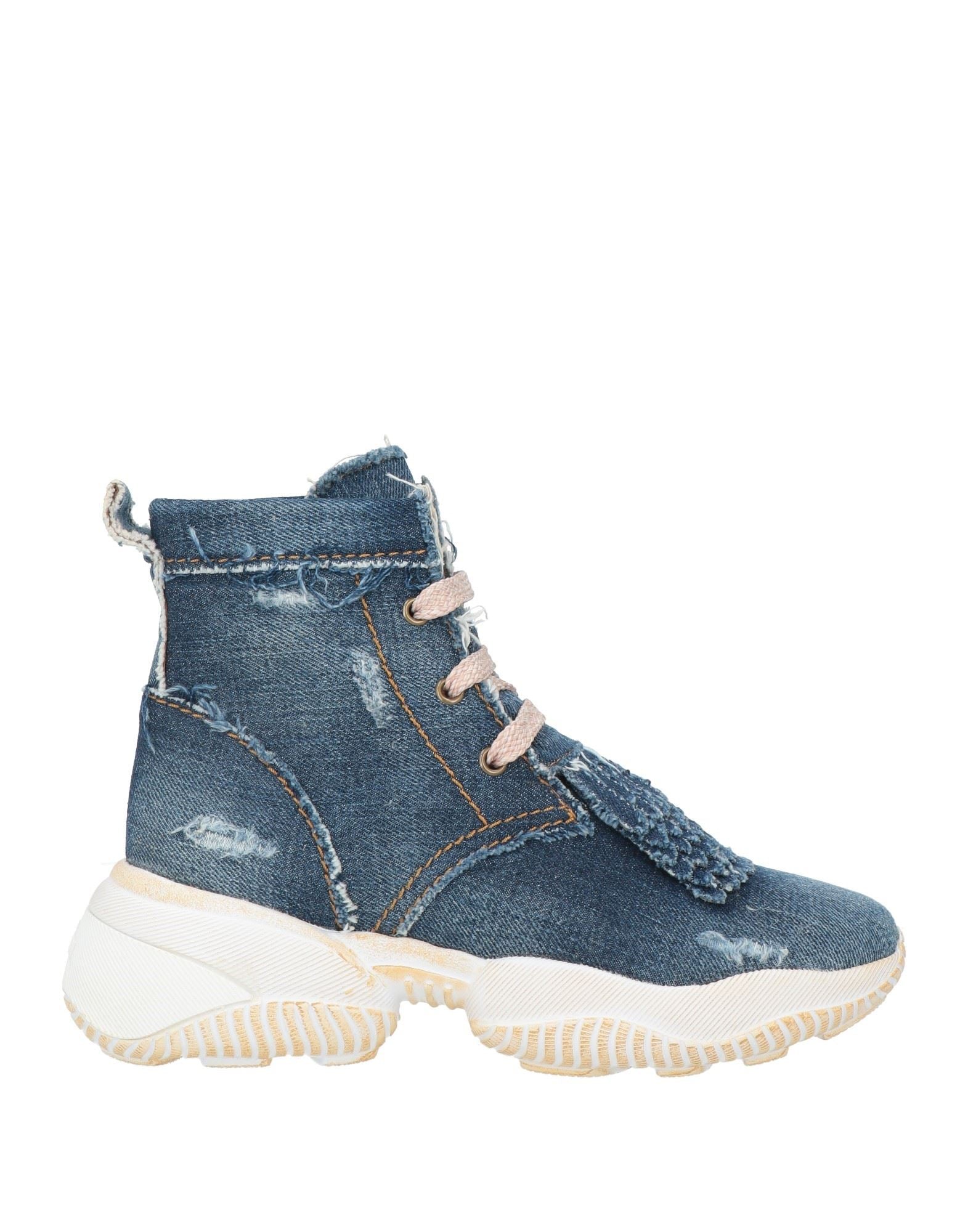 HOGAN Sneakers