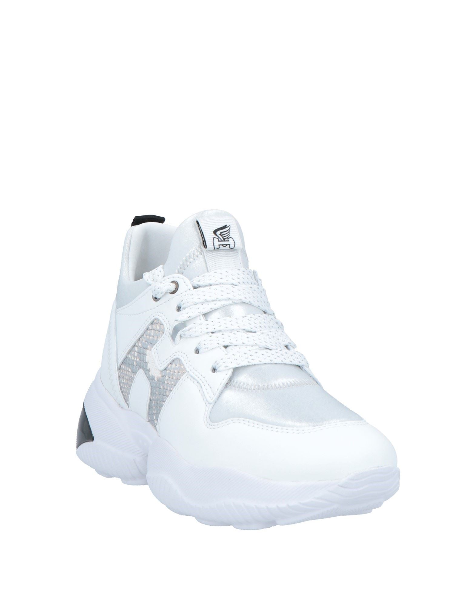 HOGAN Sneakers