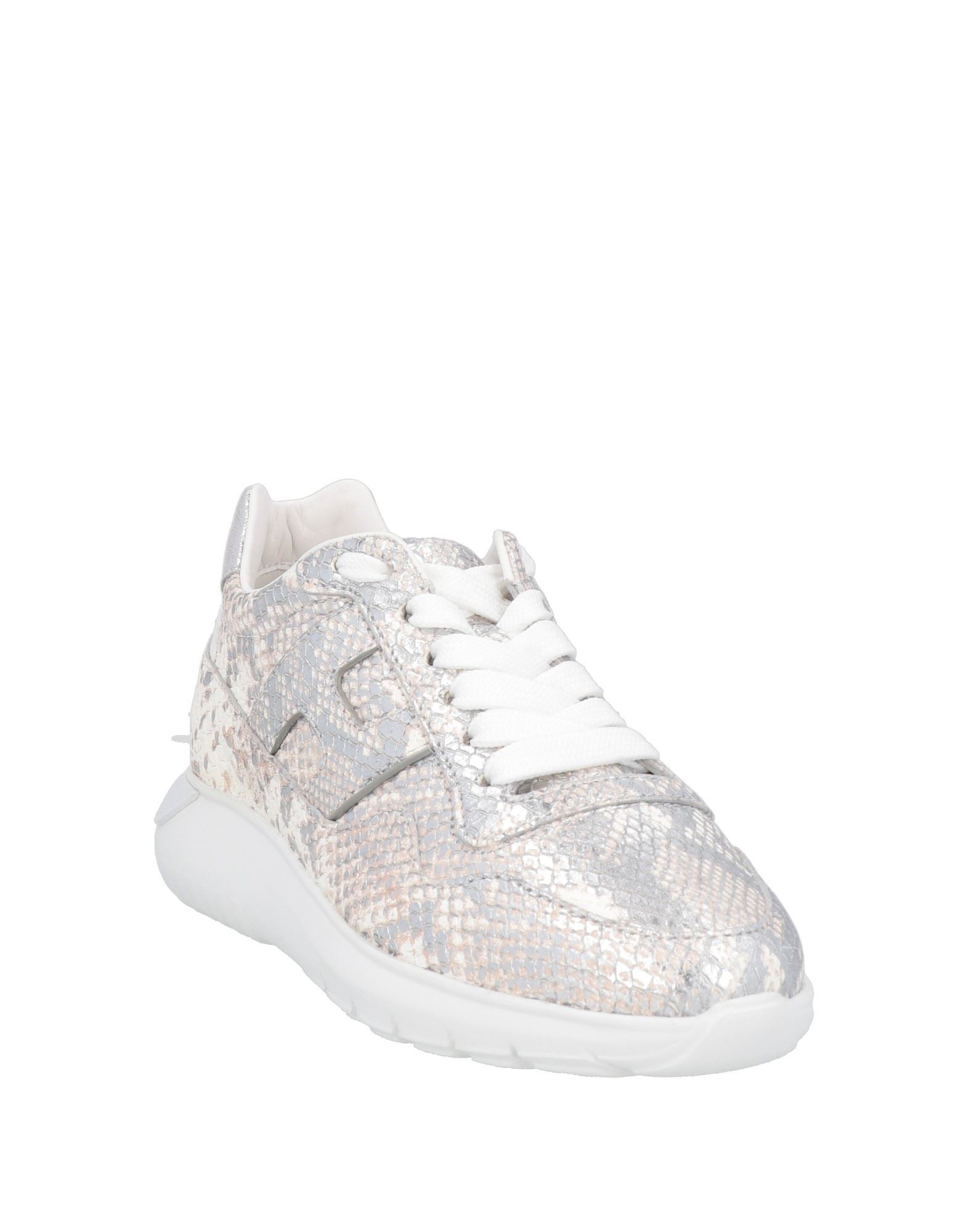HOGAN Sneakers