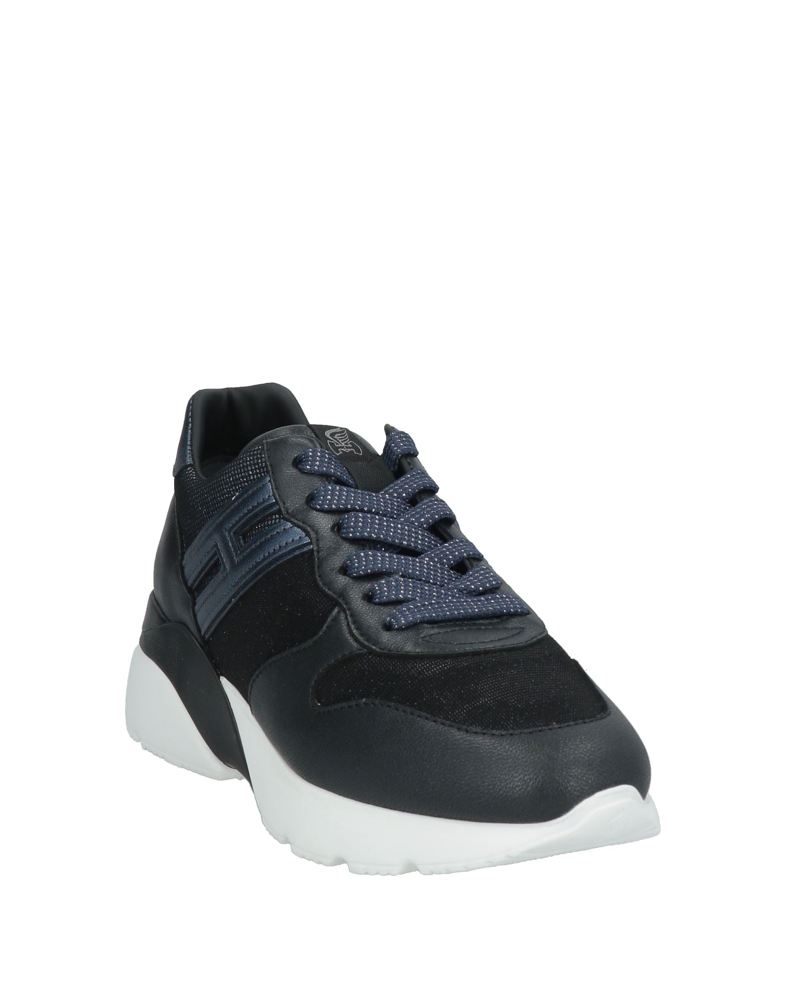 HOGAN Sneakers