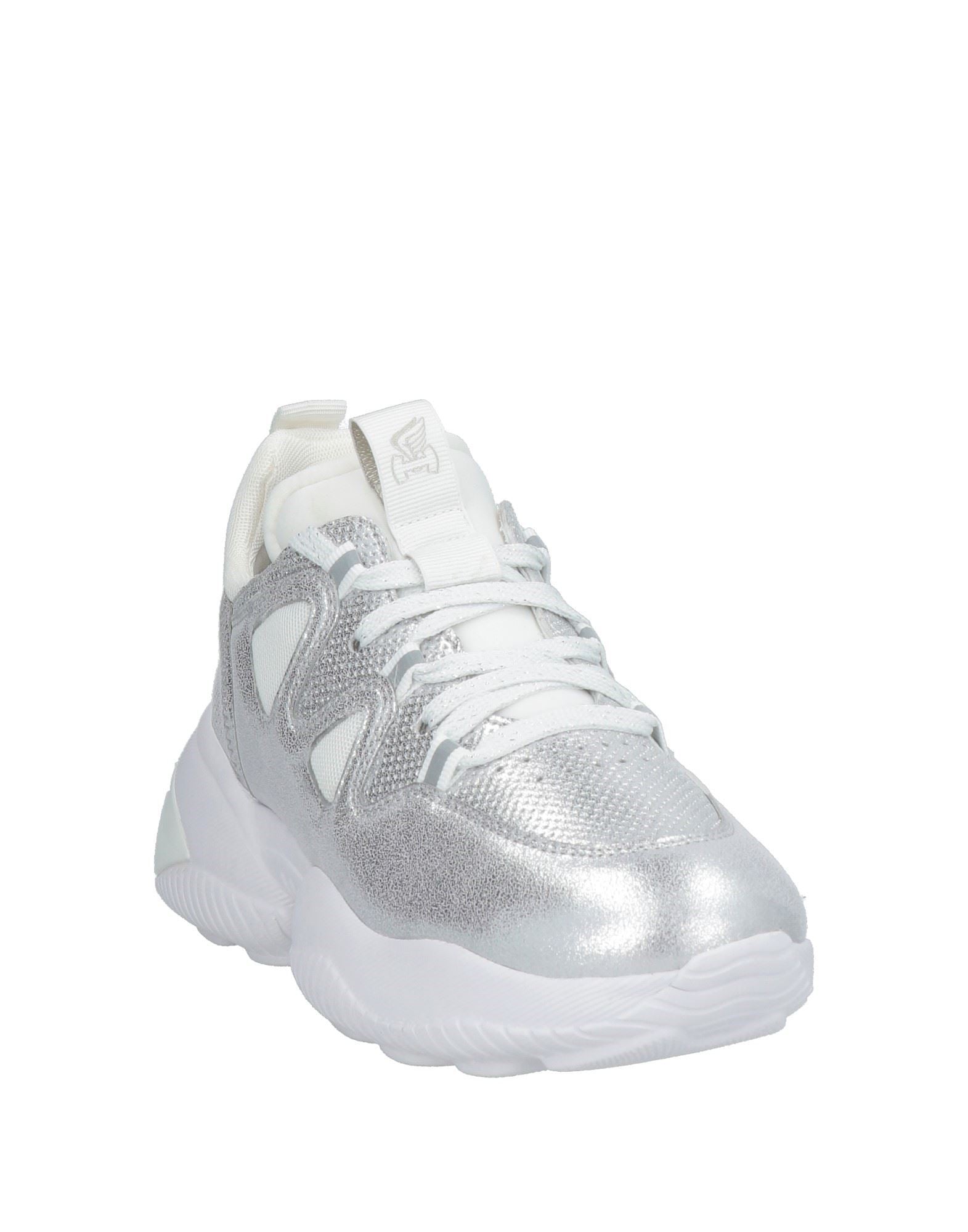 HOGAN Sneakers